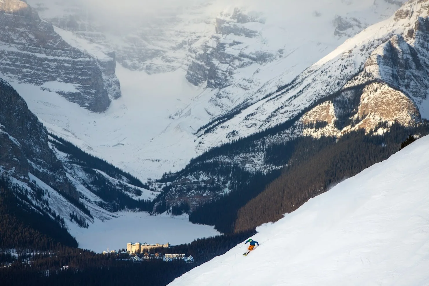 5-Day Fairmont Rockies Luxury Tour from Calgary – Free Ski Day at Lake Louise & Frozen Waterfall Hike