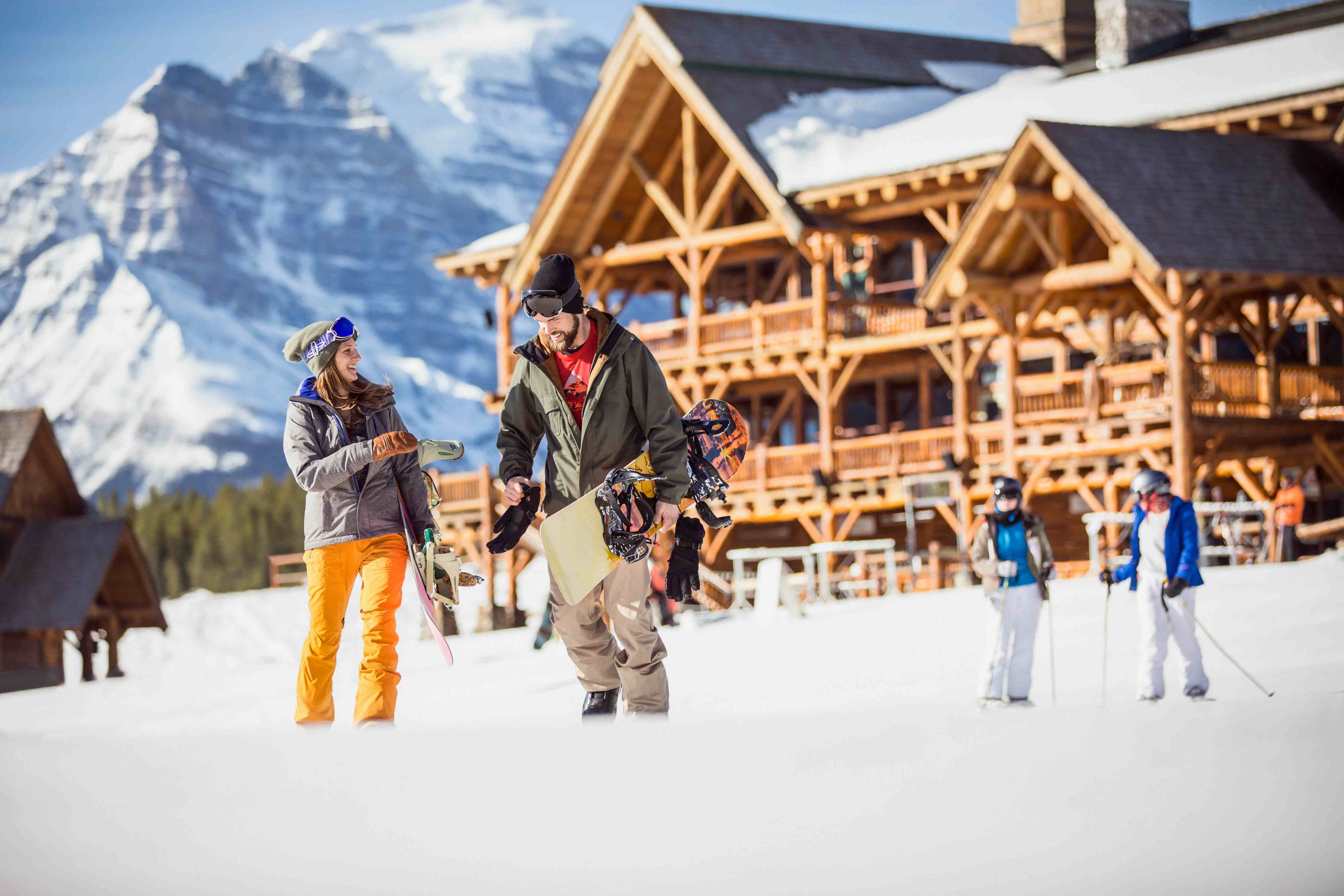 5-Day Winter Rockies Discovery Tour from Calgary – Free Ski Day at Lake Louise & Banff Adventure