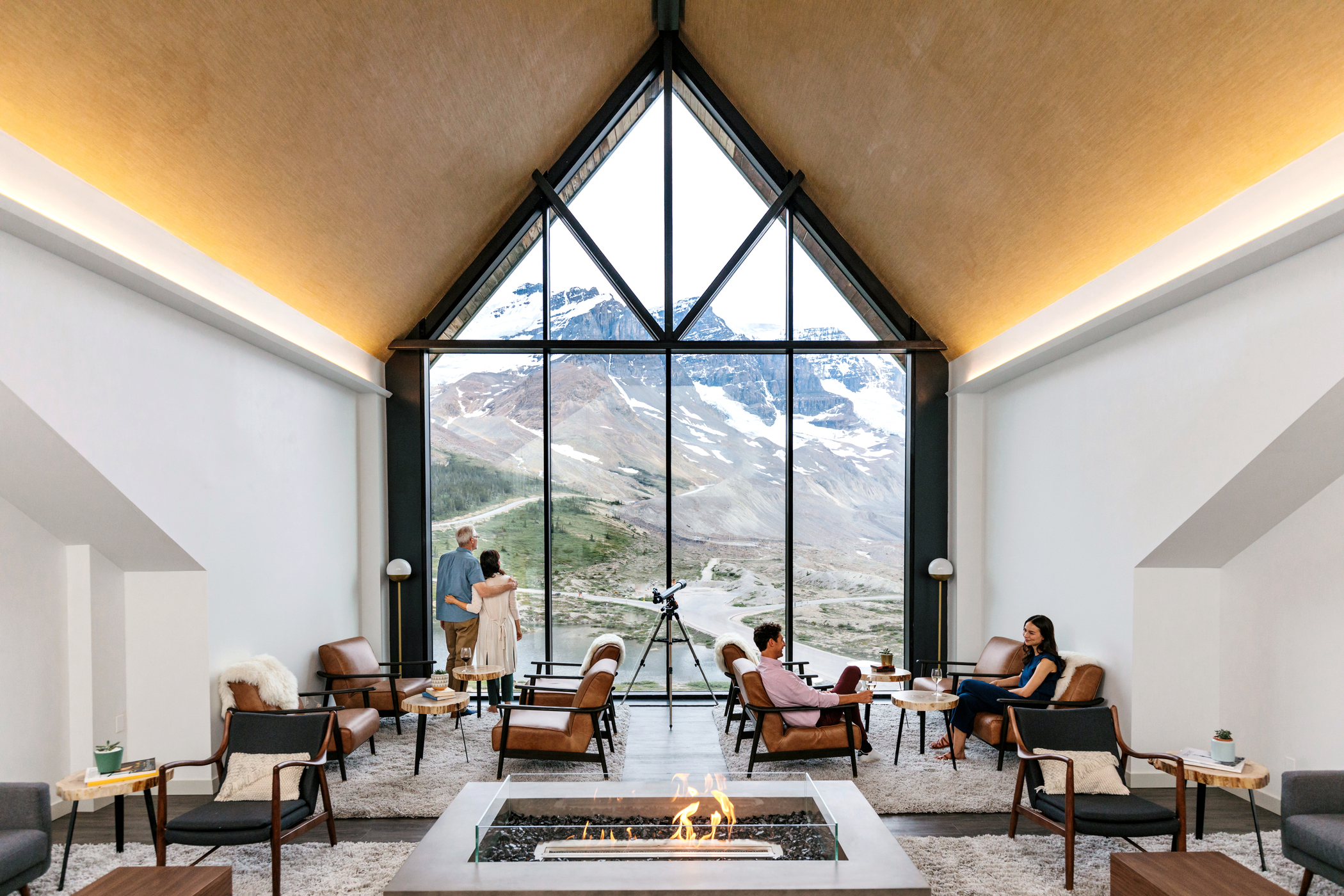 <Summer Limited> 4-Day Filmic Rockies Tour, staying in Glacier View Lodge, explore Banff, Yoho National Park and Columbia Icefield, Calgary/ Banff borading