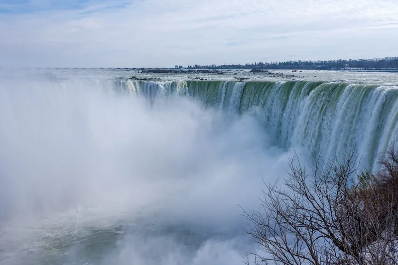 6-Day Eastern Canada Tour | Toronto Round-Trip & 5 Cities | Niagara Hotel Upgrade