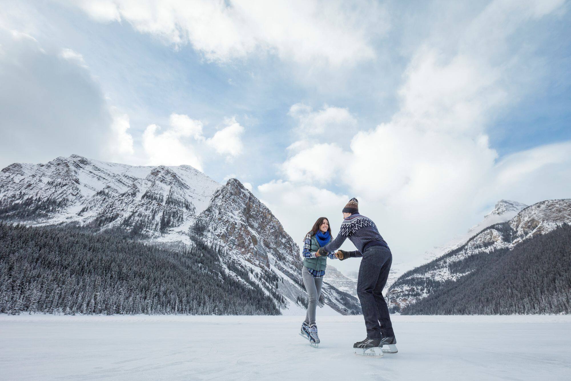 ✨Black Friday✨ Ultimate Canadian Rockies Winter Day Trip