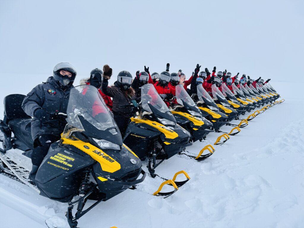 4-Day Yellowknife Aurora Gold Package | 98%+ Northern Lights Viewing Chance | Dog Sledding & Helicopter Tour | Breakfast, Mandarin Guide & Airport Transfer