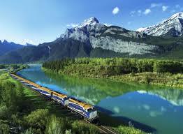 6Day Rocky Mountaineer Train Tour, from Calgary to Vancouver, Including Banff, Jasper, Yoho 3 National Parks