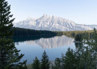 Hidden Gems of the Canadian Rockies: Johnston & Marble Canyons, Banff Town, and Alpine Lakes Day Trip