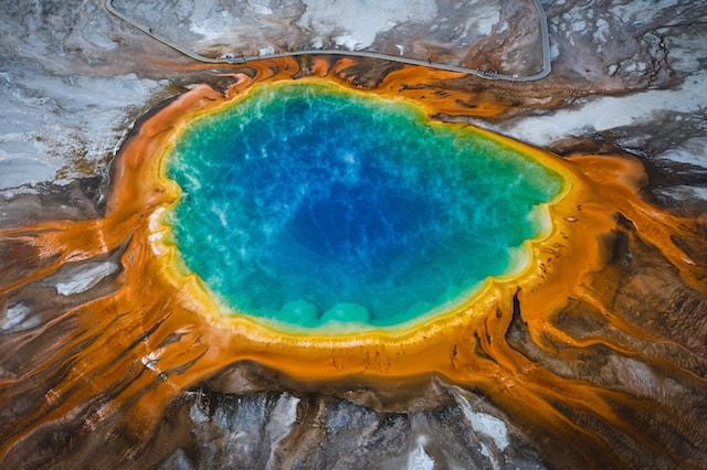 8-day Tour Las Vegas+ West Rim+Lower Antelope Canyon+ Grand Teton National Park+ Yellowstone National Park+Mount Rushmore +Crazy Horse +Salt Lake City